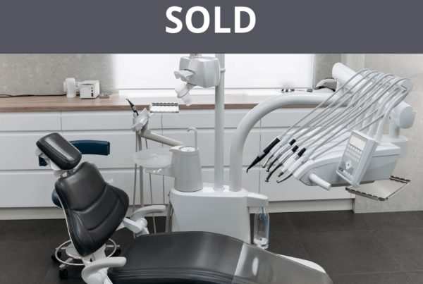 Sample operatory with dental chair