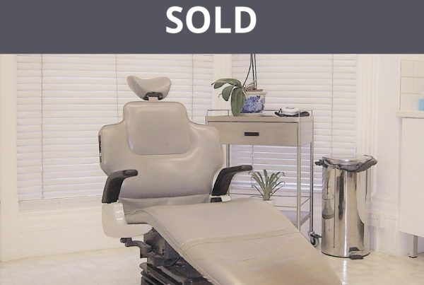 Sample operatory with dental chair